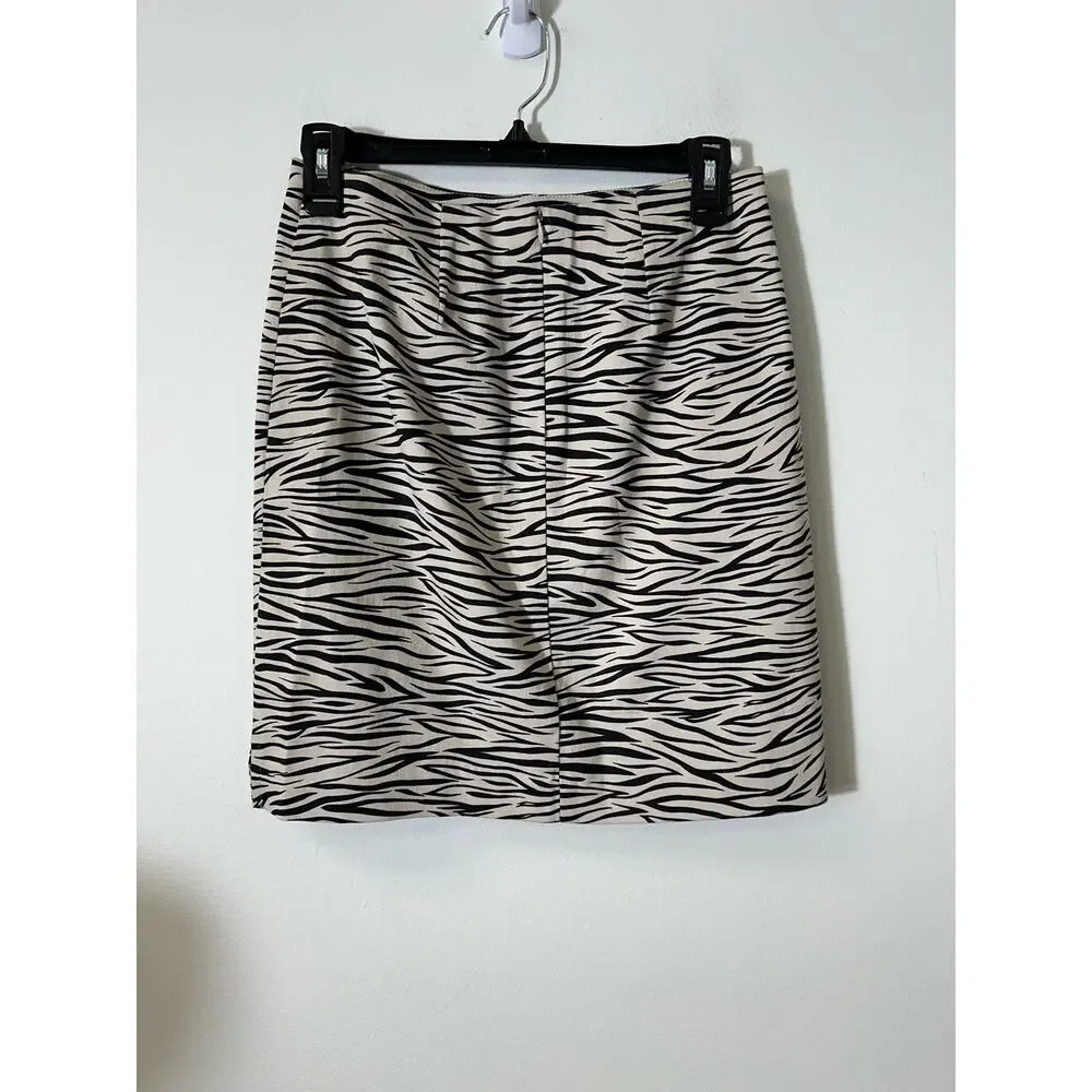 Girls Will's River Company Zebra Print Skirt Sz 16